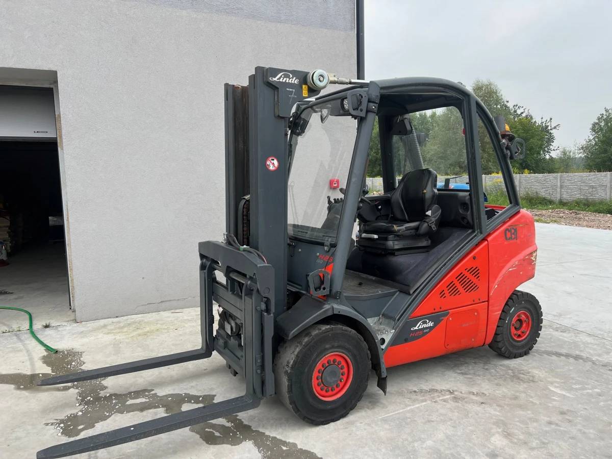 Linde H25T 2015 (nr wewn. 977)